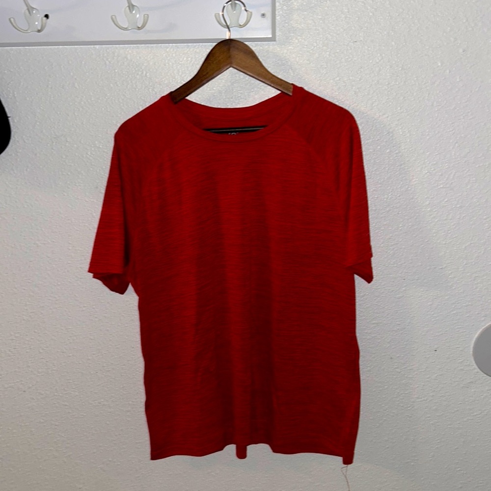 Champion Tee